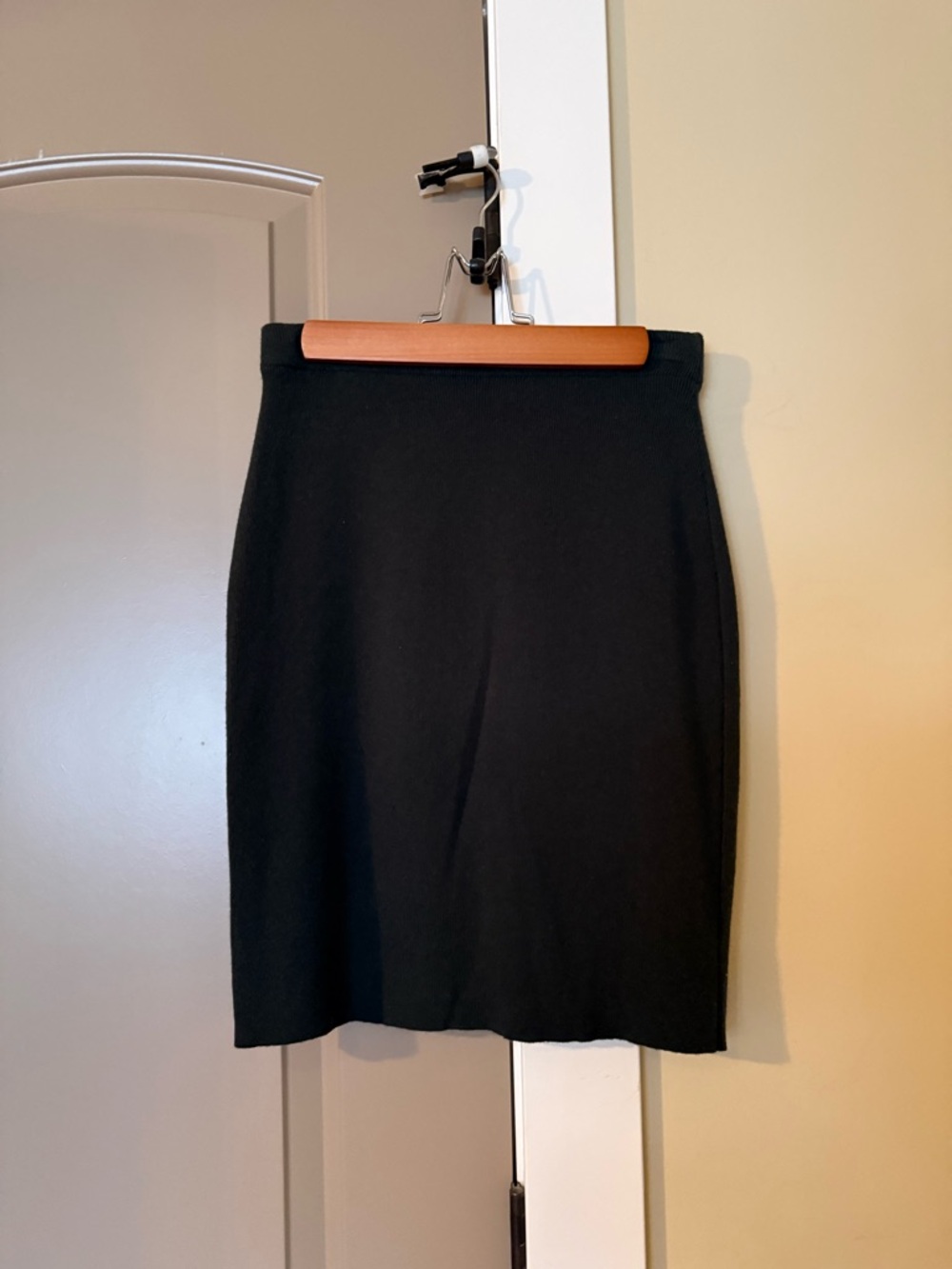 United Colors Of Benetton Forrest Green Knit Pencil Skirt Small